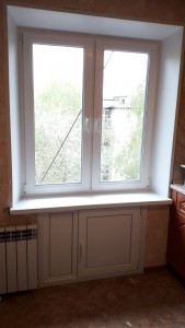 Окно с холодильником